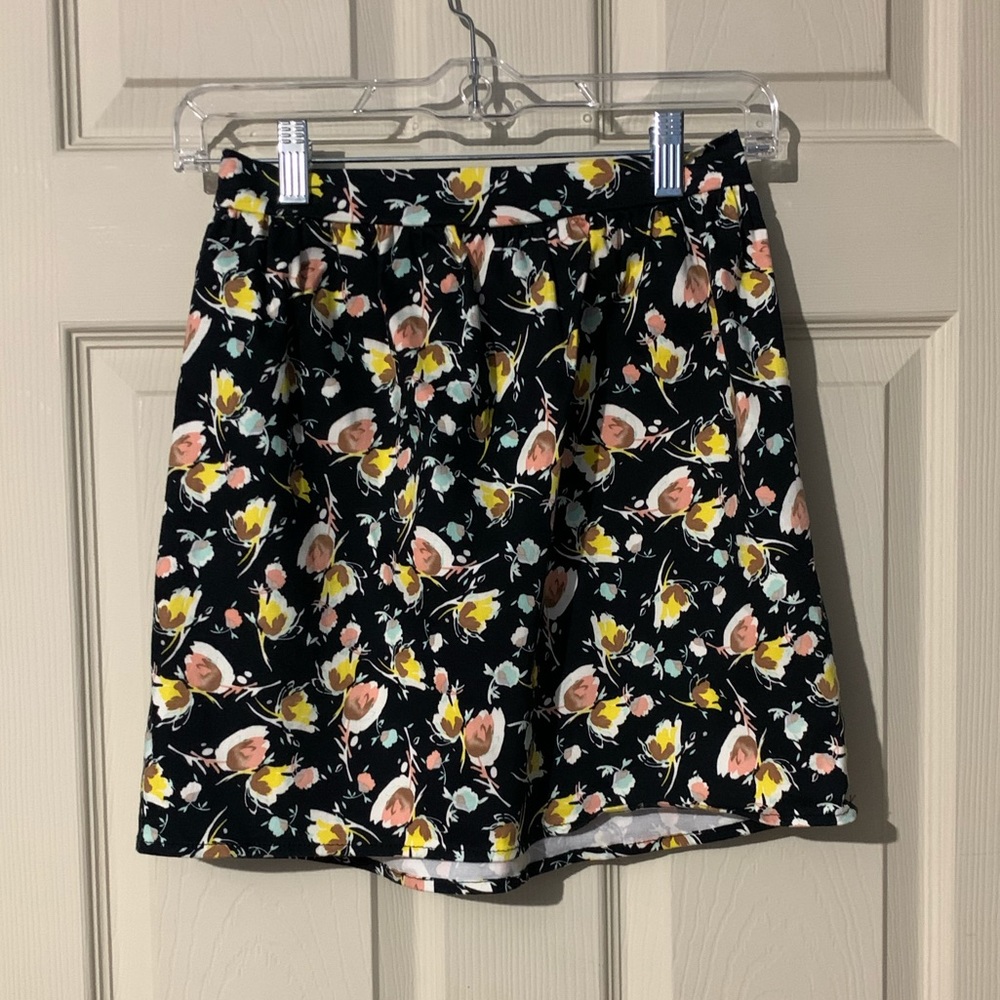 Lily White Small Floral Skirt